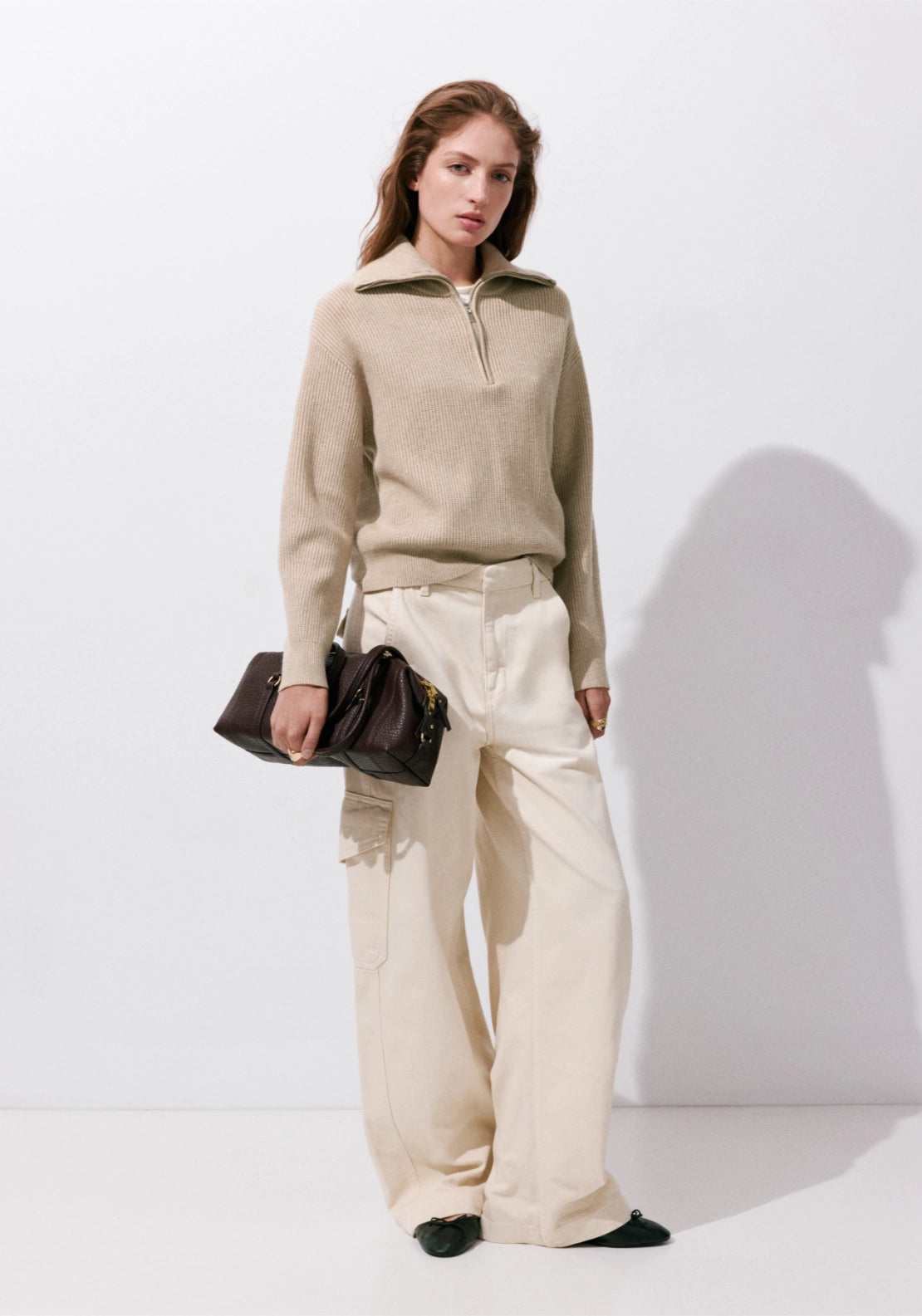 Sweater With Contrasting Zip Collar - Beige
