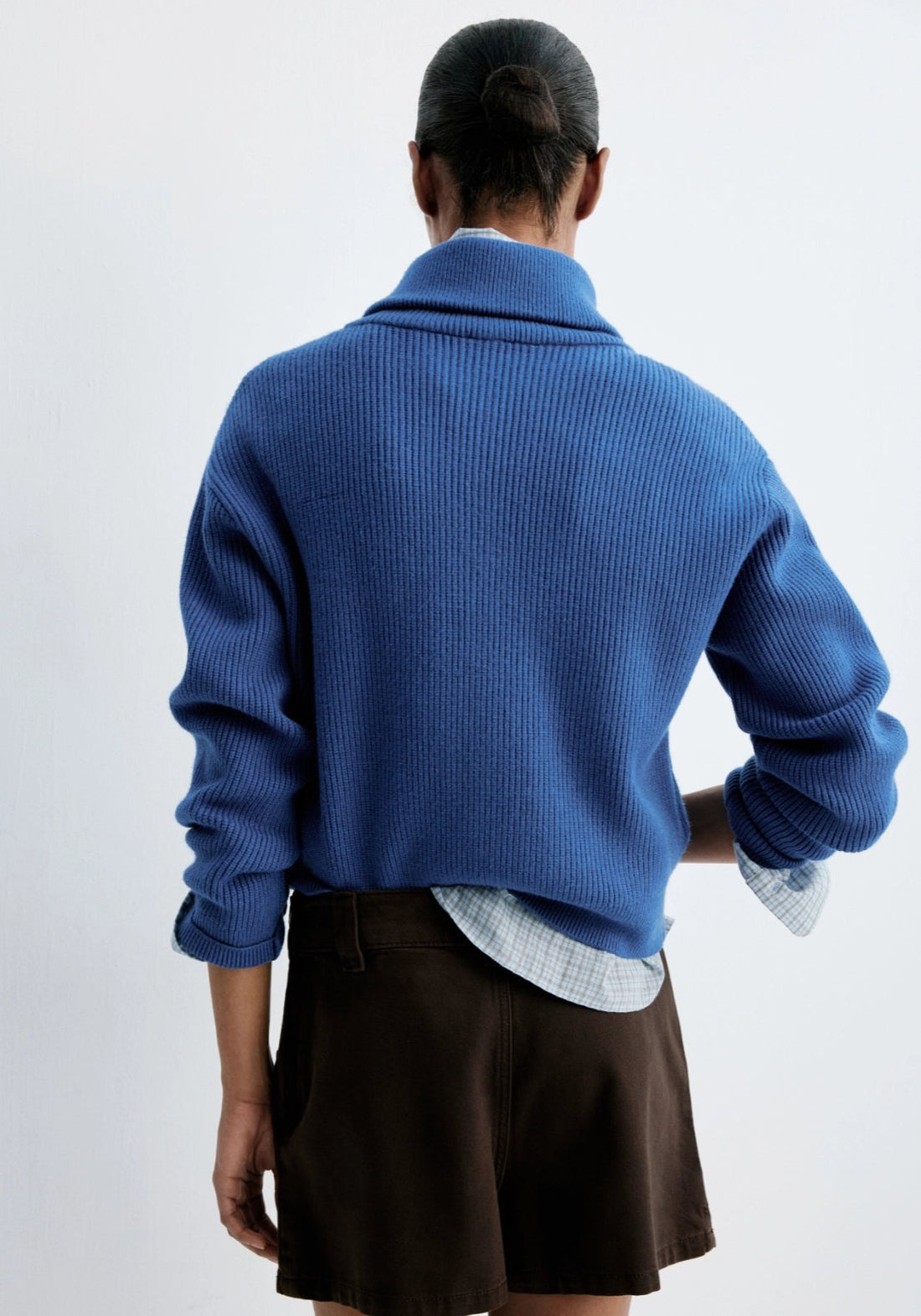Sweater With Contrasting Zip Collar - Blue