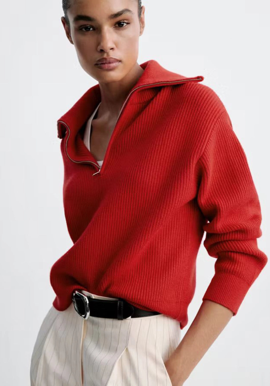 Sweater With Contrasting Zip Collar - Red