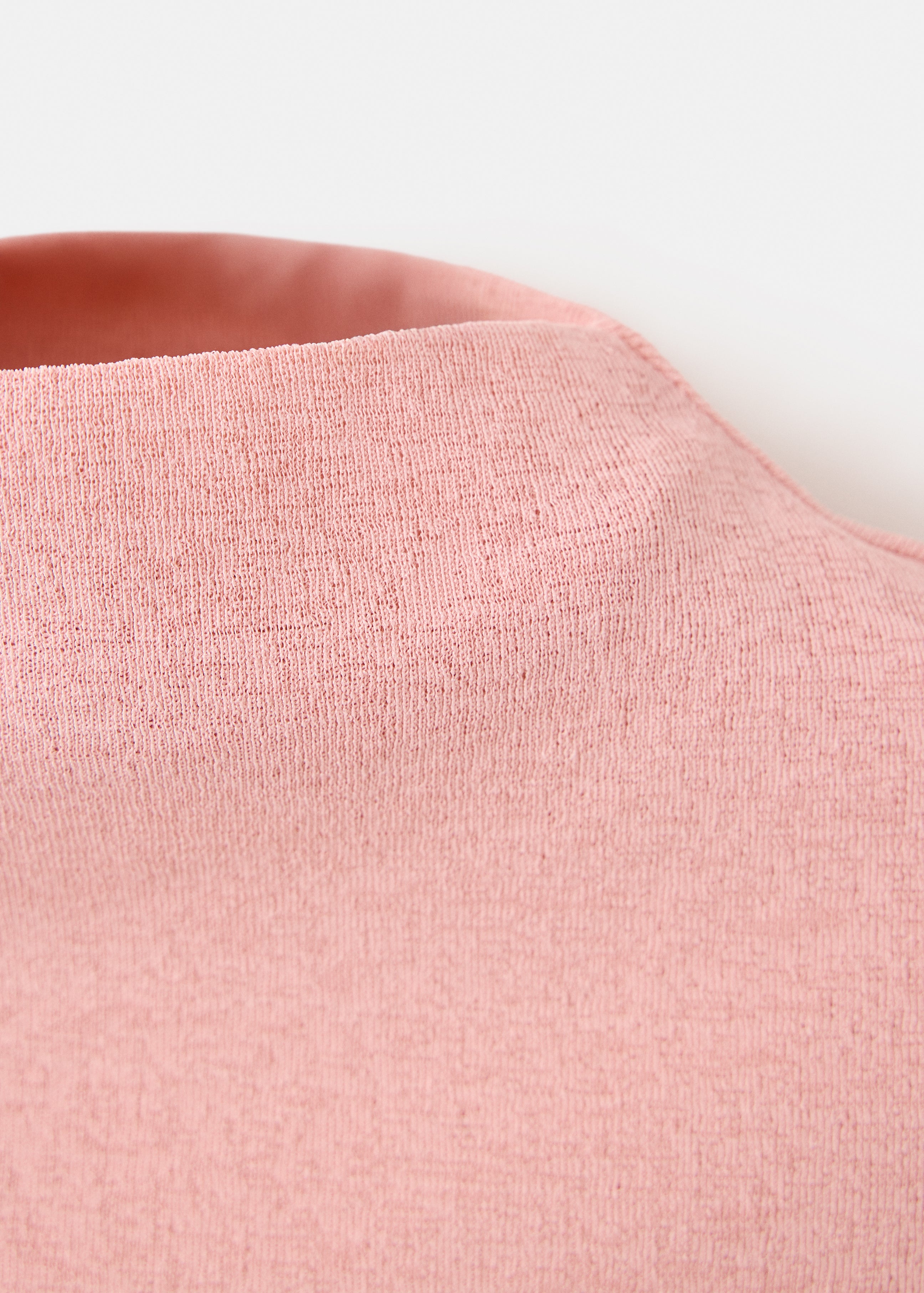 Fitted Fine Knit Sleeveless Top - Pink