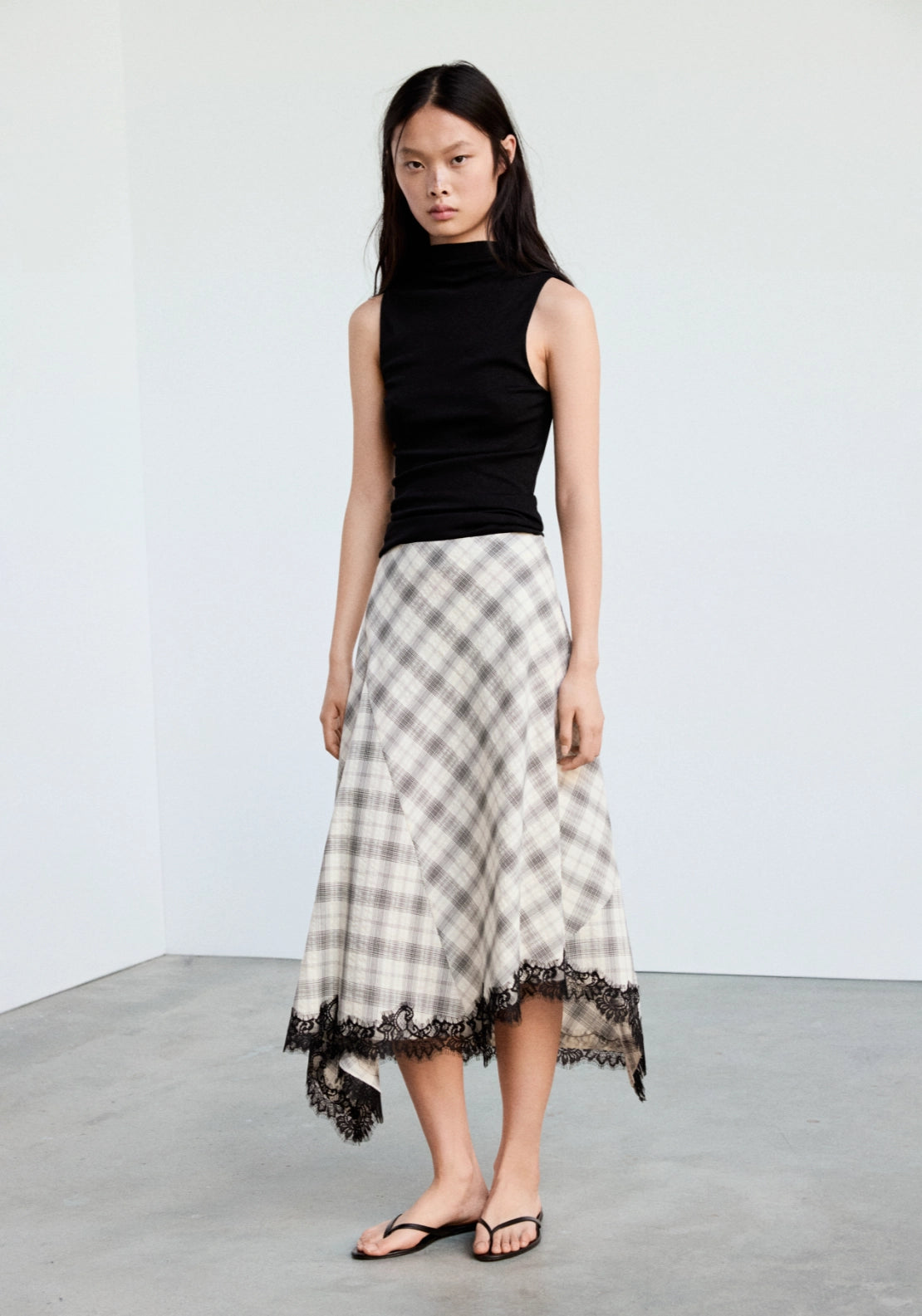 Fitted Fine Knit Top - Black