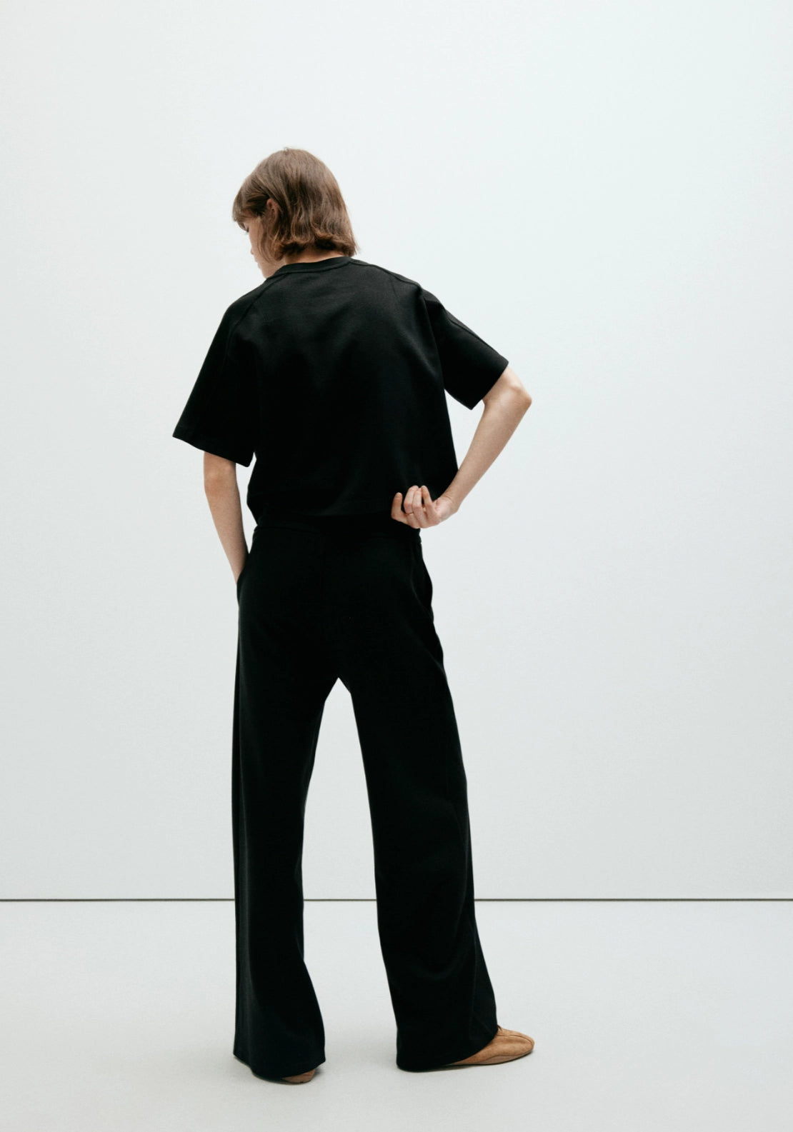 Fine Knit Straight Fit Trousers - Black
