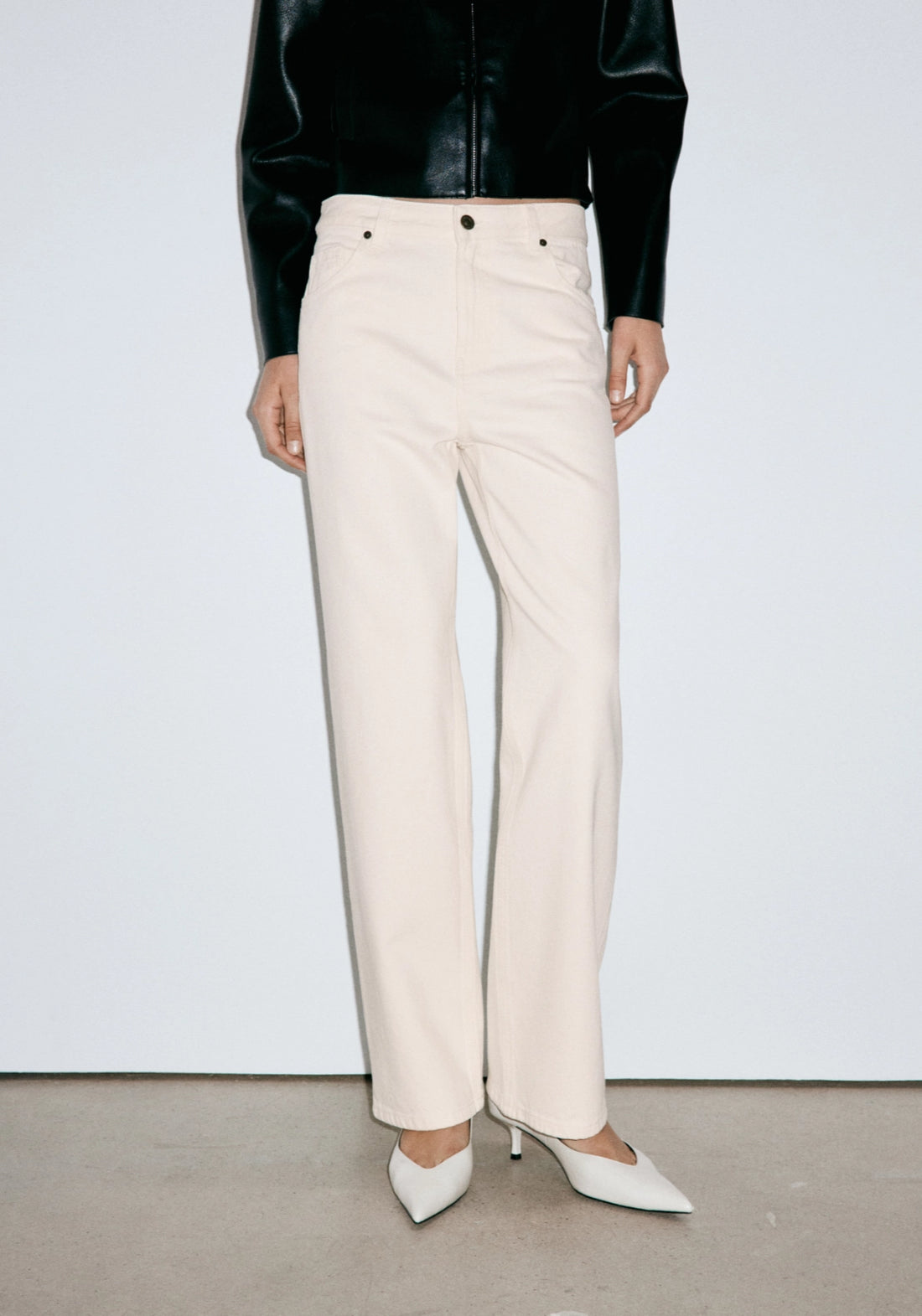Miami Medium Rise Straight Fit Jeans - Cream