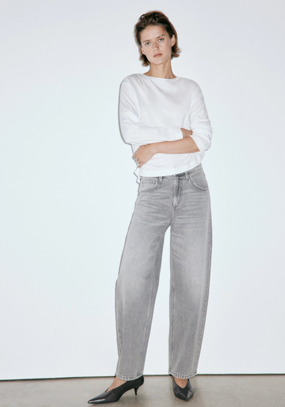 Mid Rise Balloon Jeans - Denim Grey