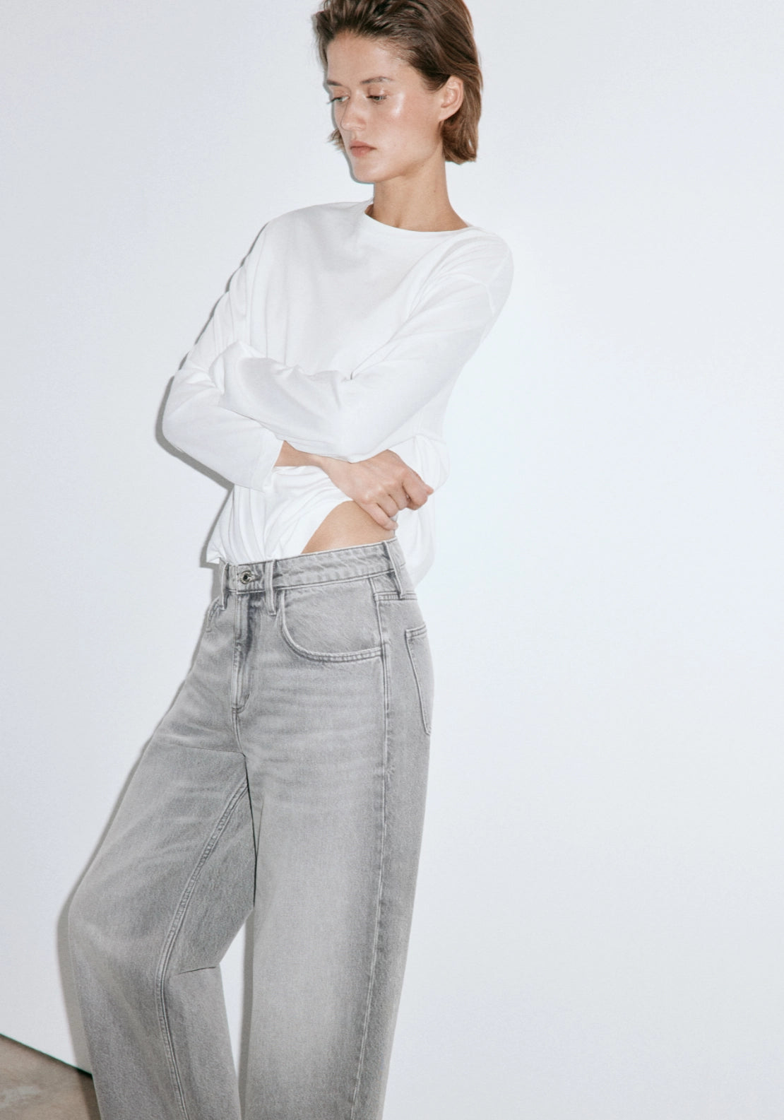 Mid Rise Balloon Jeans - Denim Grey