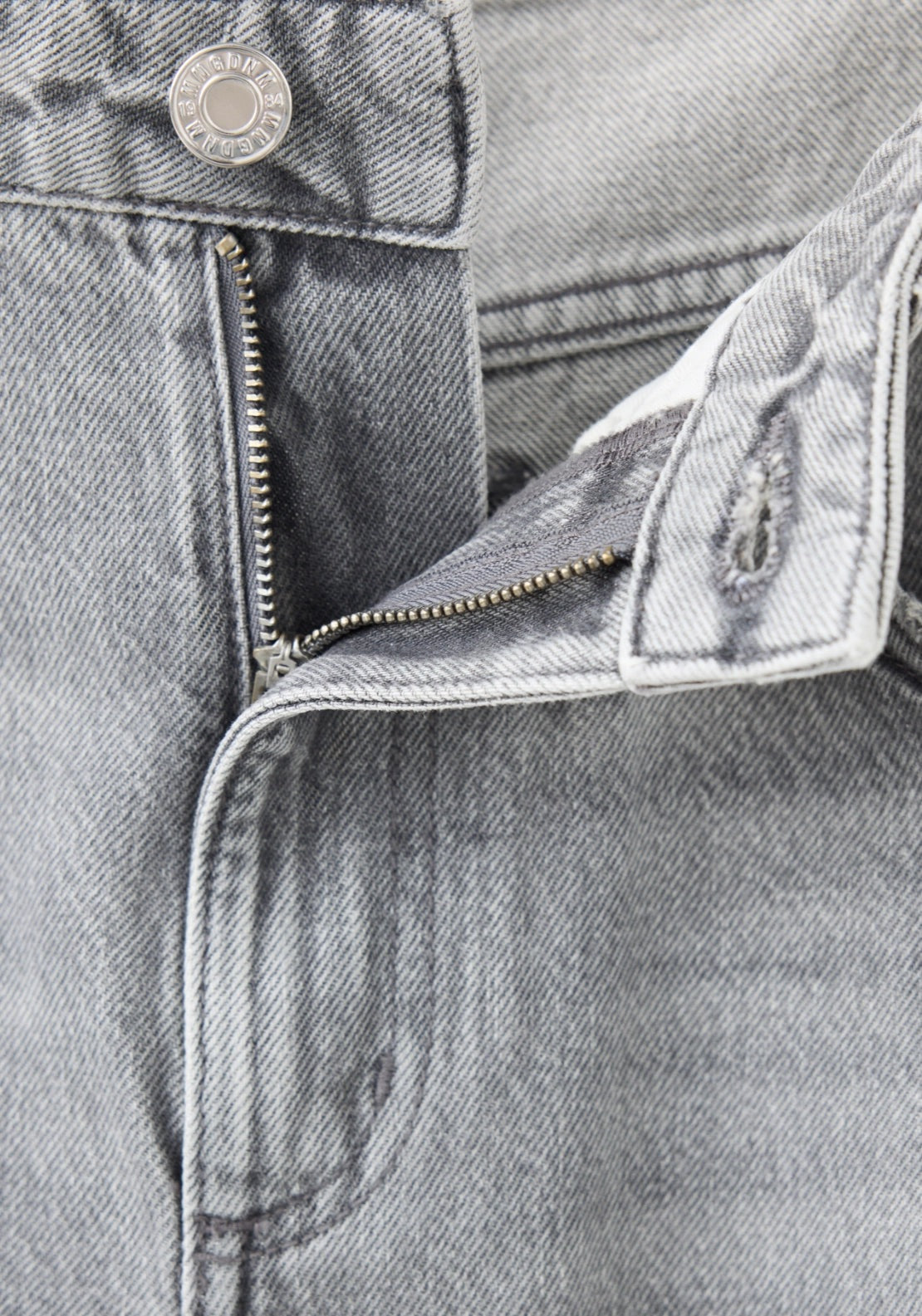 Mid Rise Balloon Jeans - Denim Grey