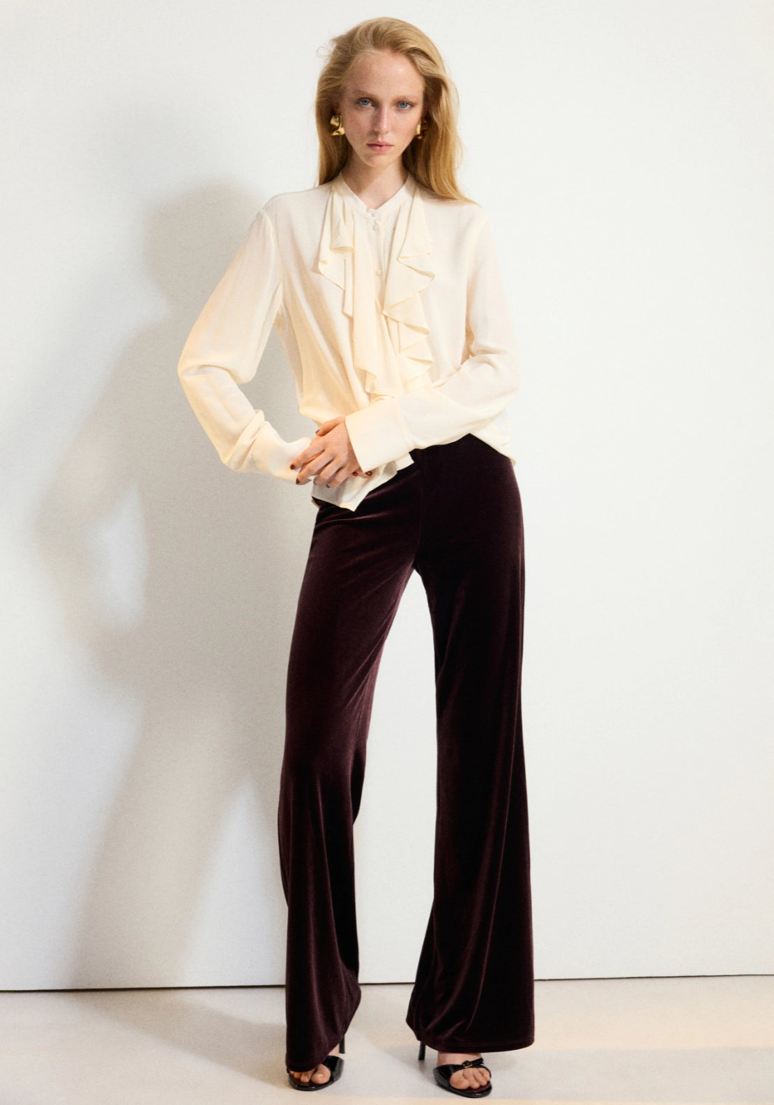 Velvet Flare Trousers - Burgundy