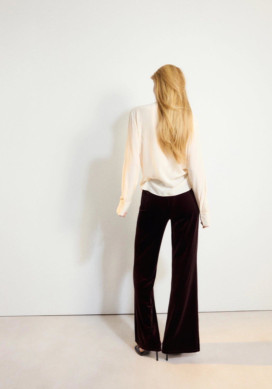 Velvet Flare Trousers - Burgundy
