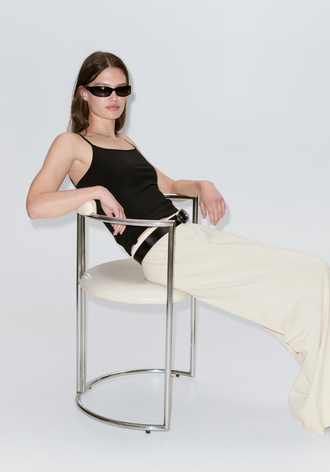 Straight Fit Trousers With Elastic Waist - Cream