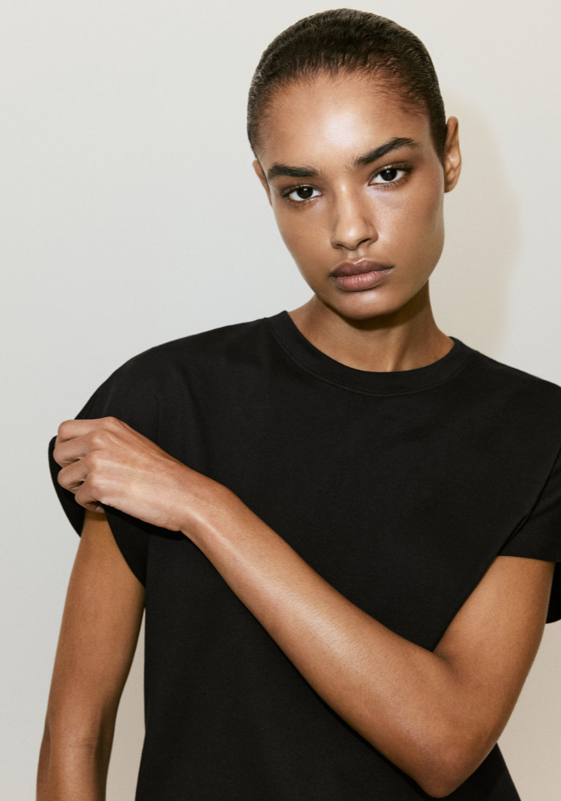 100% Cotton Short Sleeved T-Shirt - Black