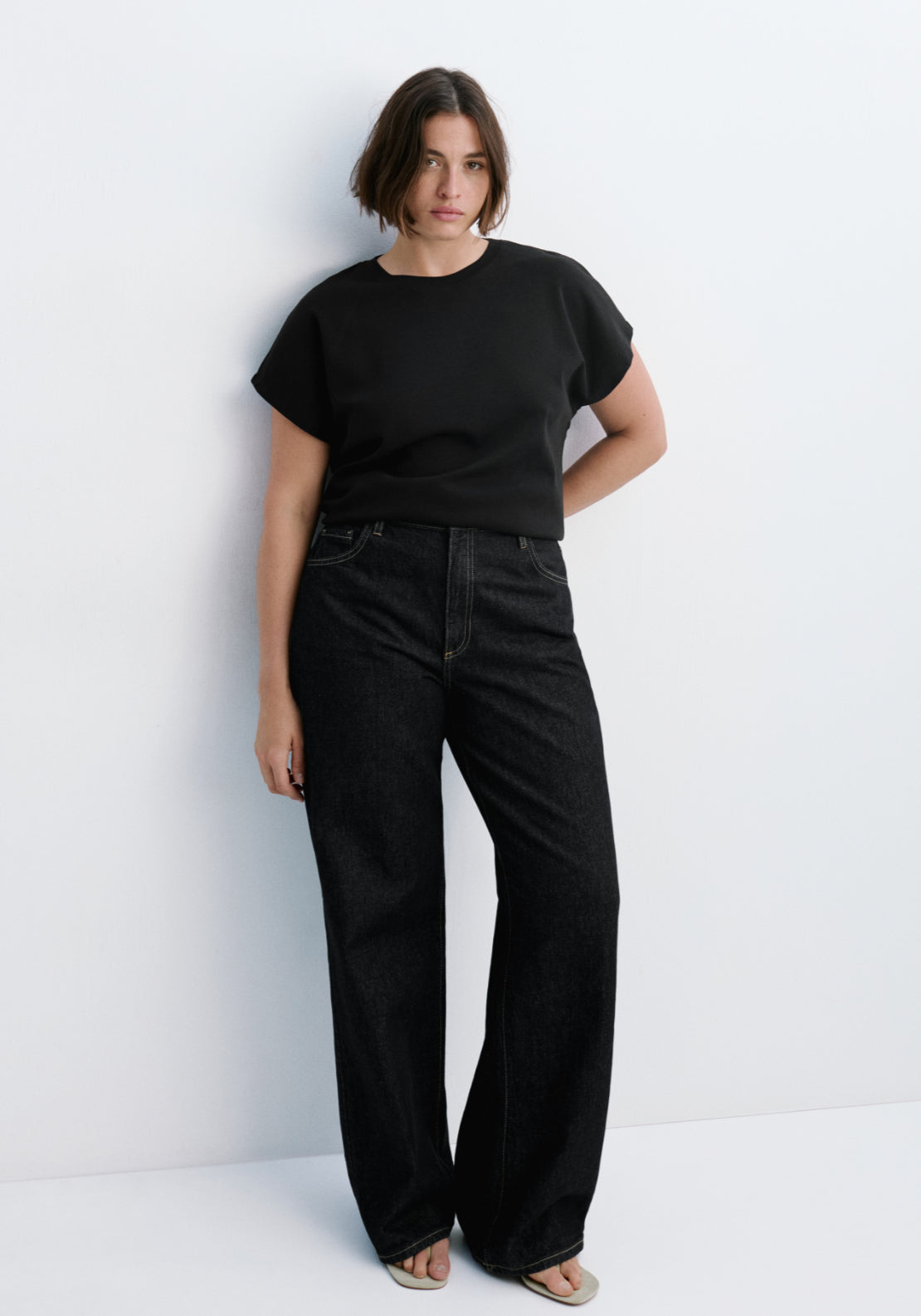 Short Sleeved Cotton T-Shirt - Black