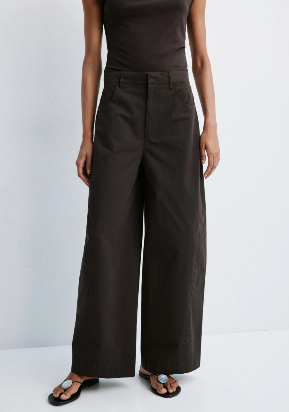 Mid Rise Balloon Trousers - Brown