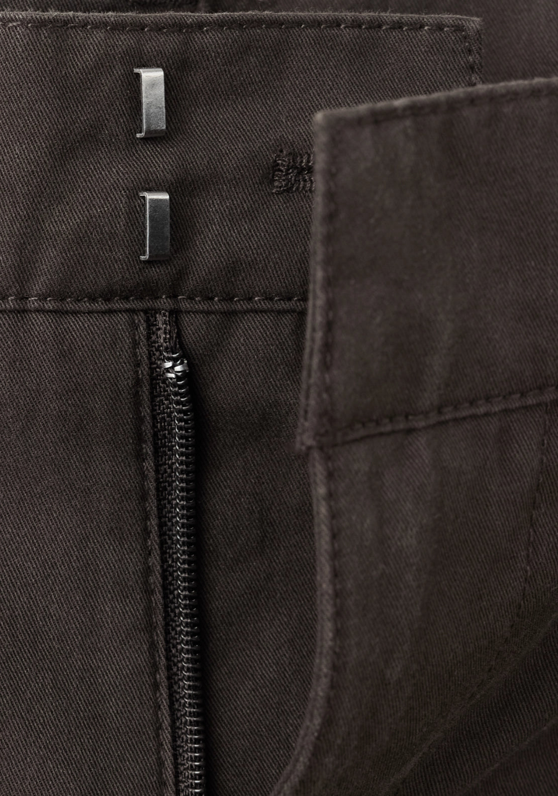 Mid Rise Balloon Trousers - Brown