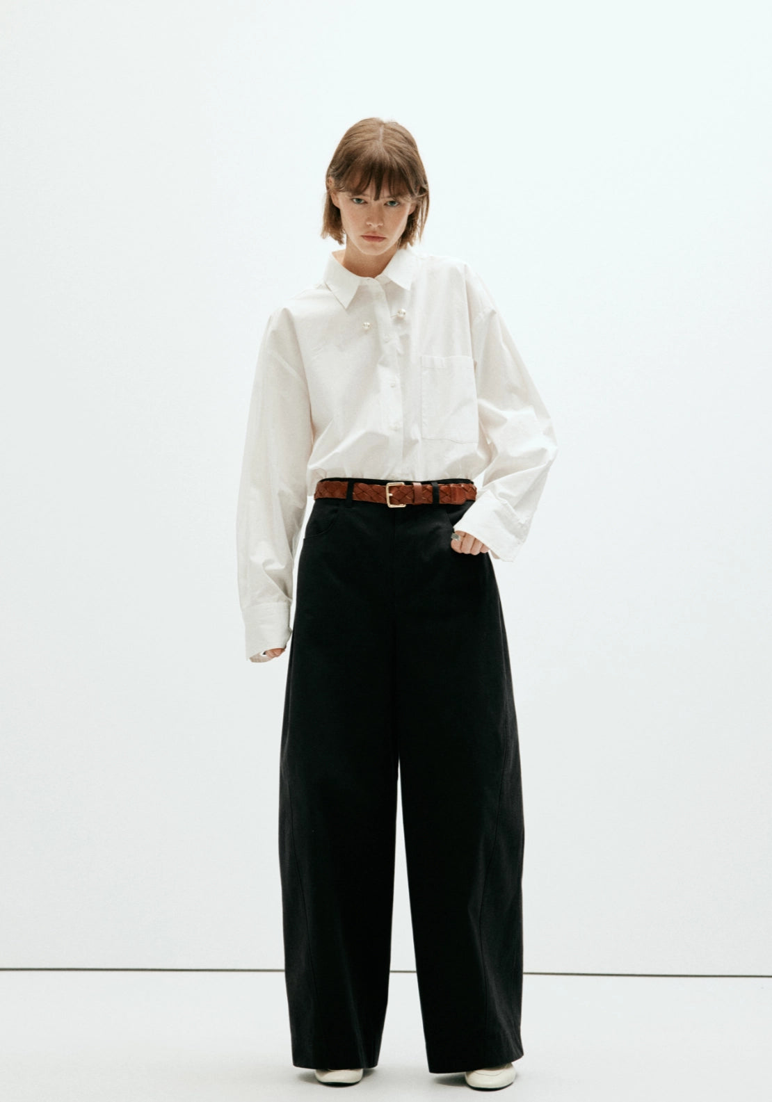 Mid Rise Balloon Trousers - Black