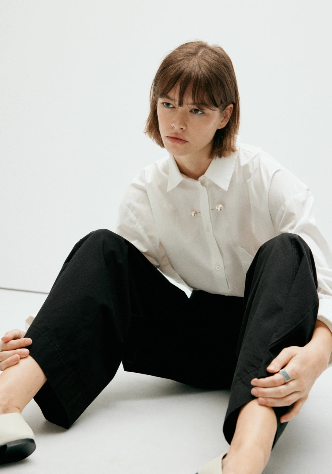 Mid Rise Balloon Trousers - Black