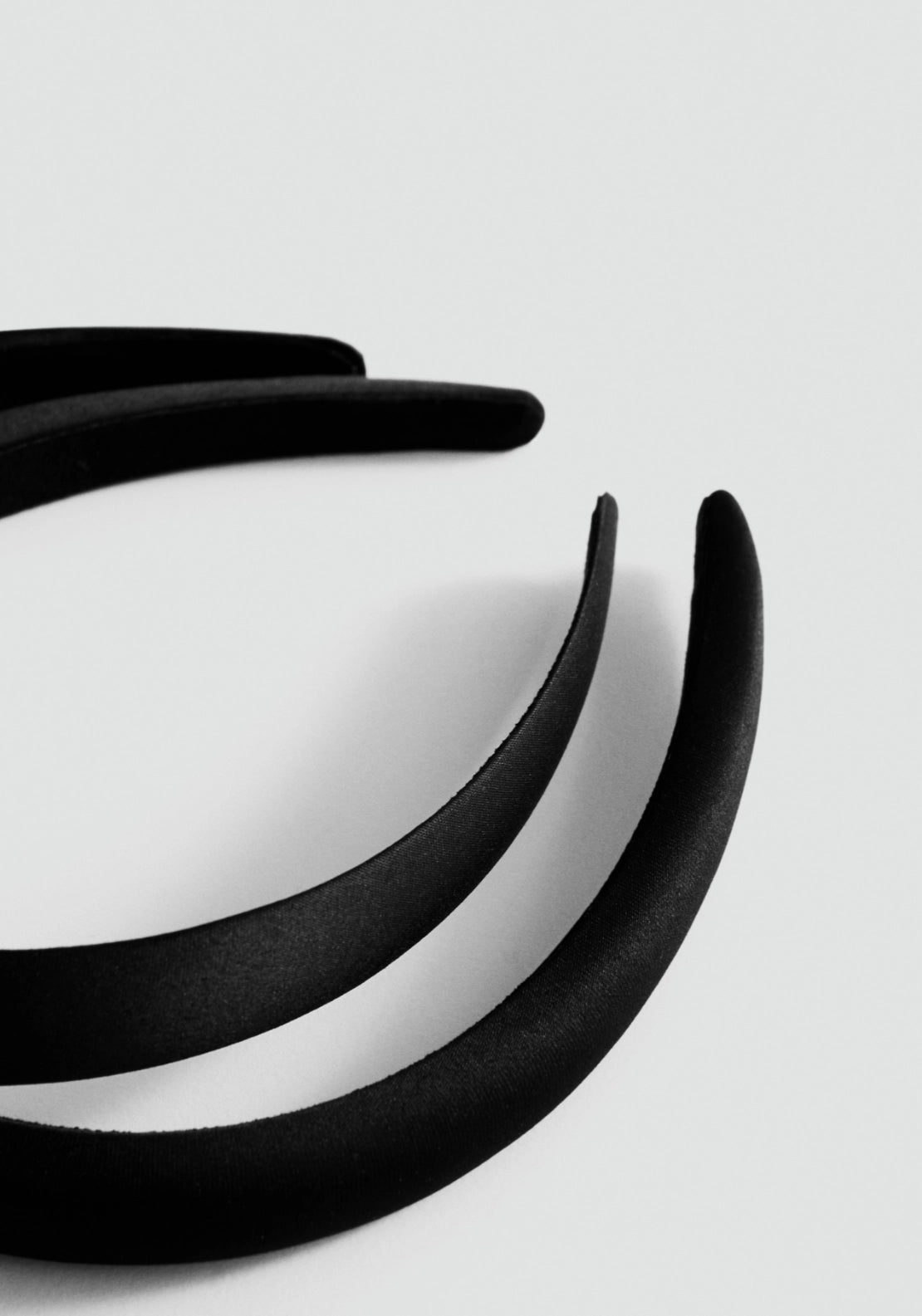 Set Of 2 Satin Headbands - Black