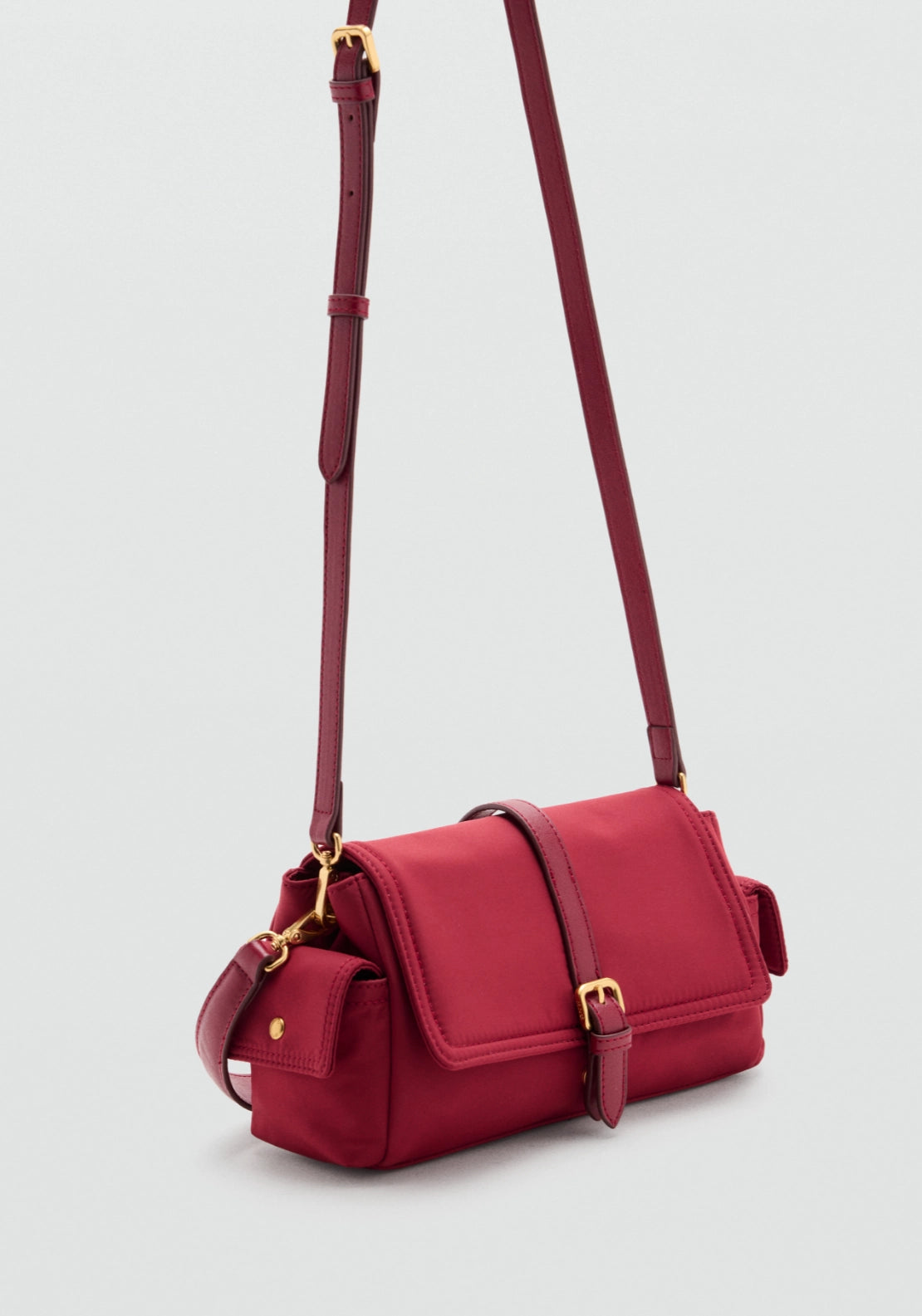 Buckle Pocket Shoulder Bag - Red