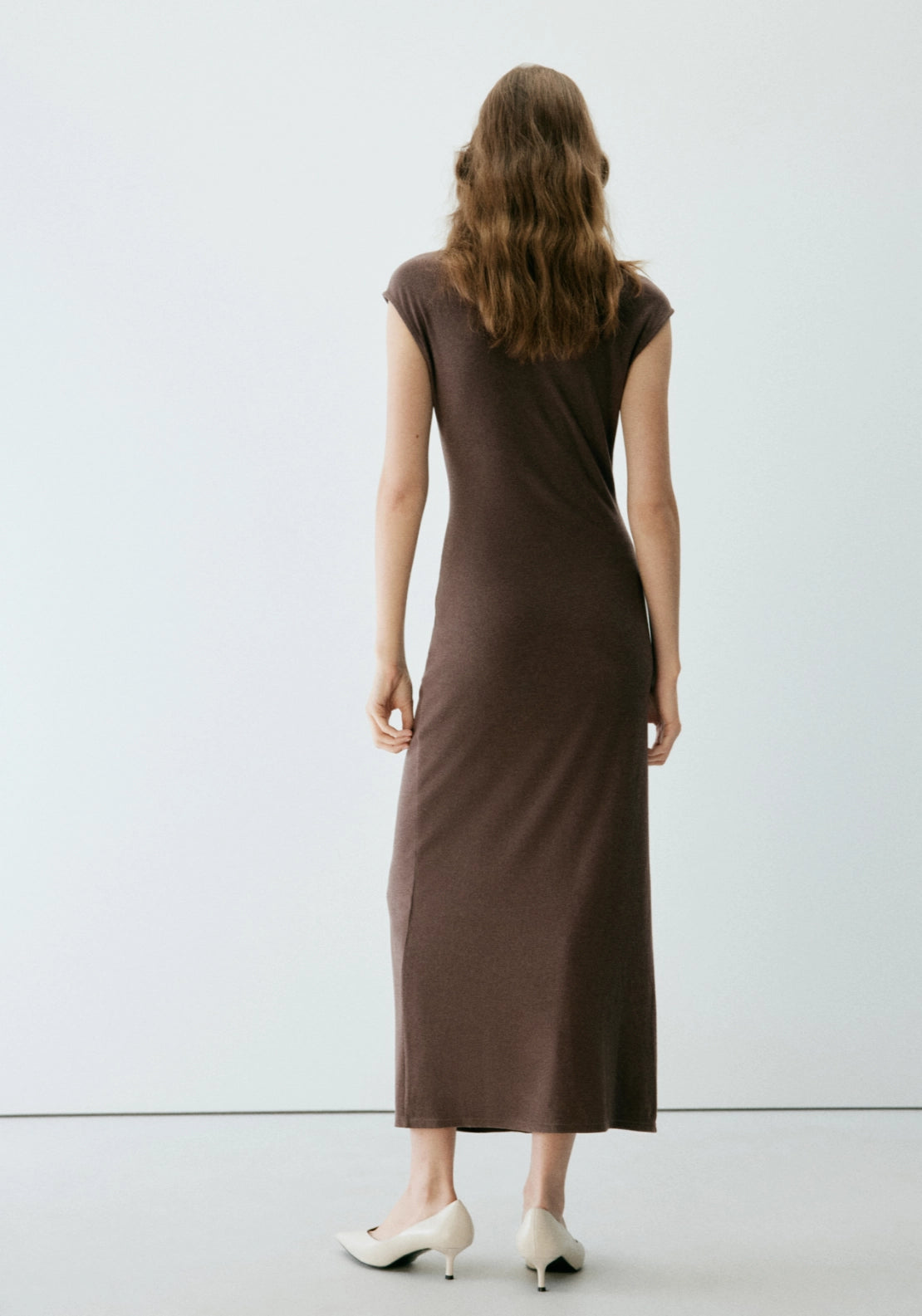 Side Ruched Knit Dress - Brown