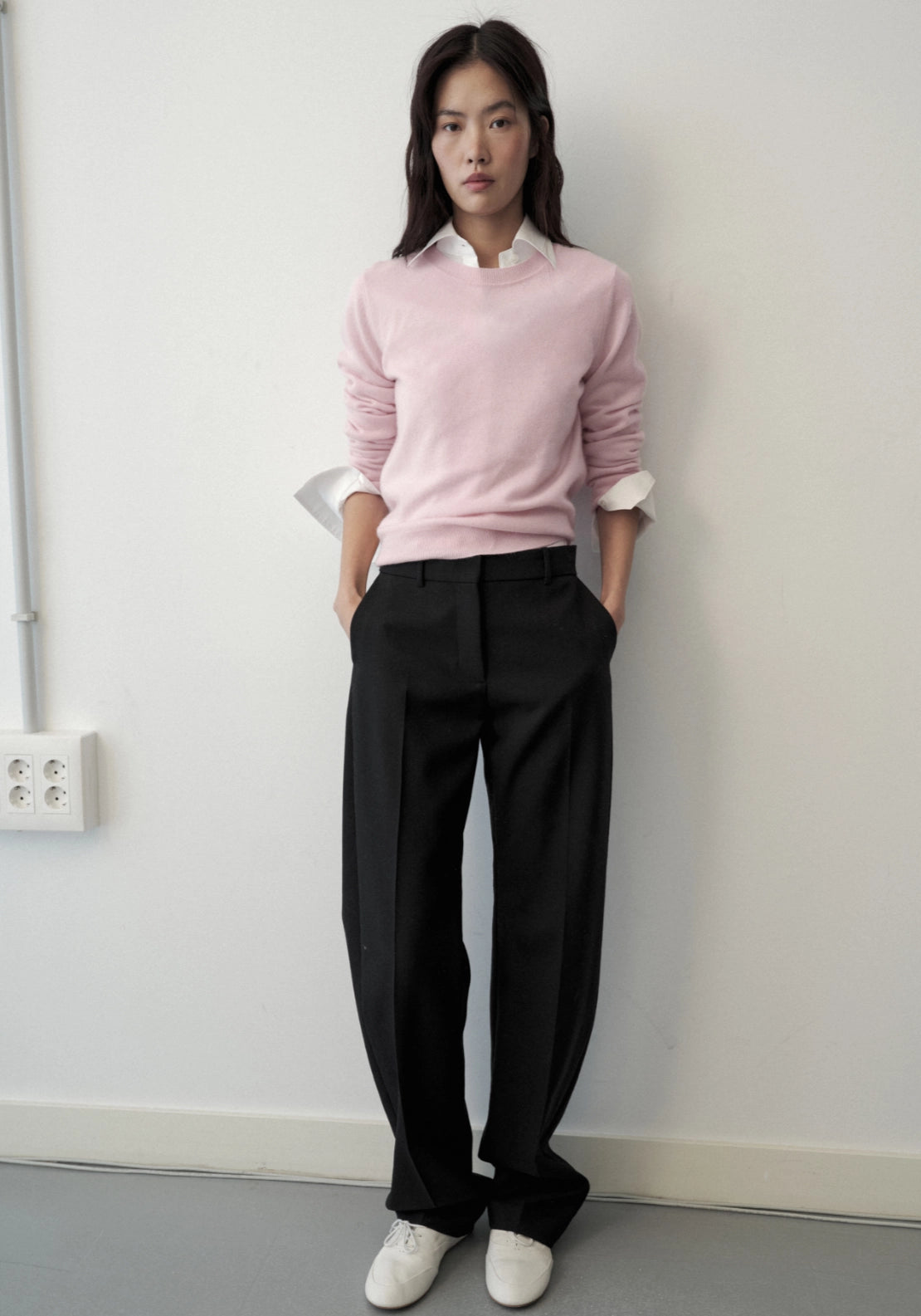 100% Cashmere Round Neck Sweater - Pink