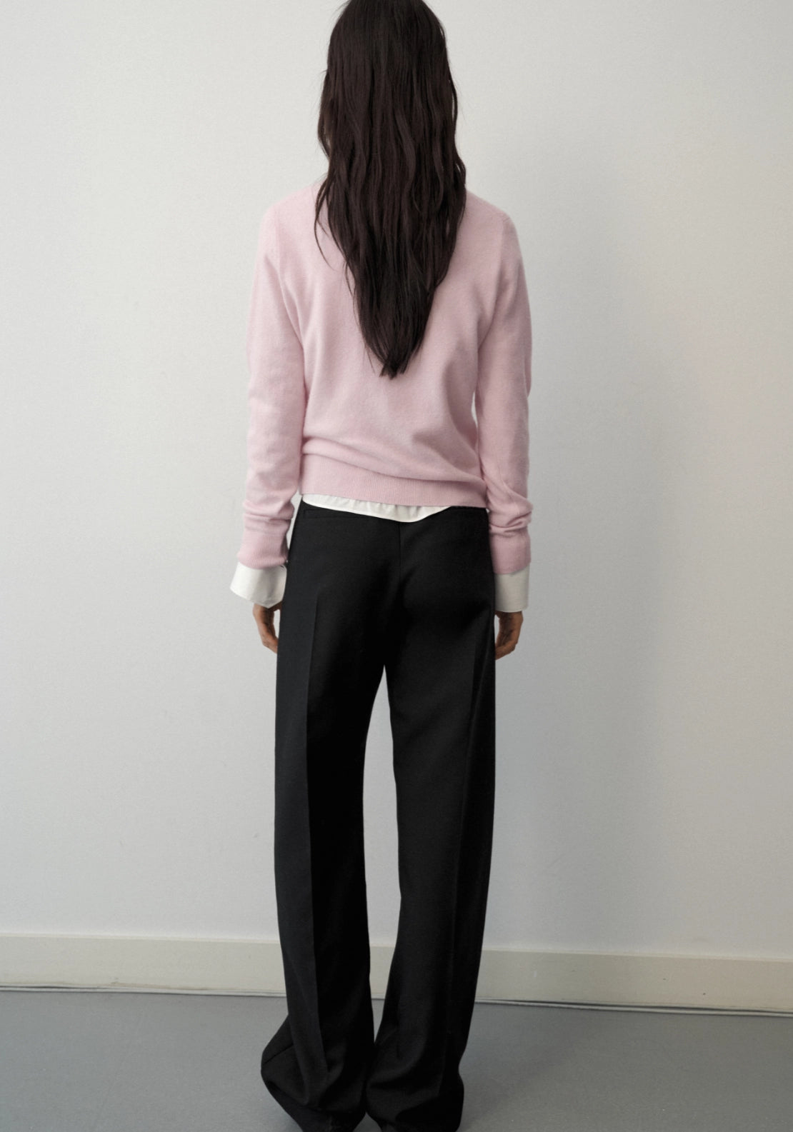 100% Cashmere Round Neck Sweater - Pink