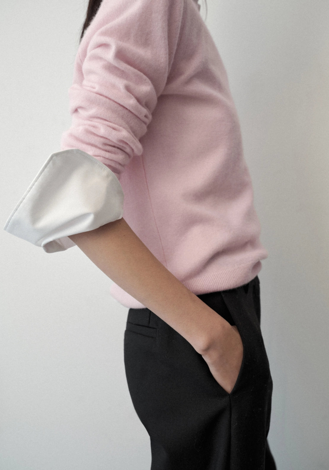 100% Cashmere Round Neck Sweater - Pink