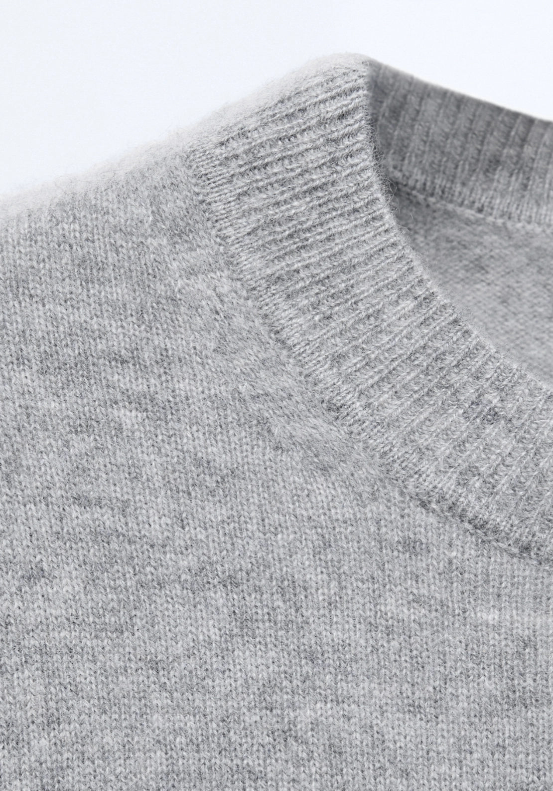 100% Cashmere Round Neck Sweater - Grey
