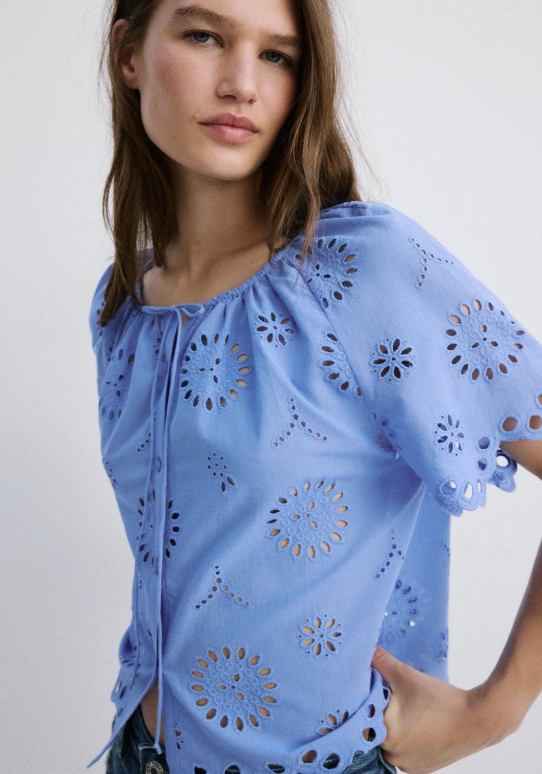 100% Cotton Blouse With Broderie Anglaise Embroidery - Blue