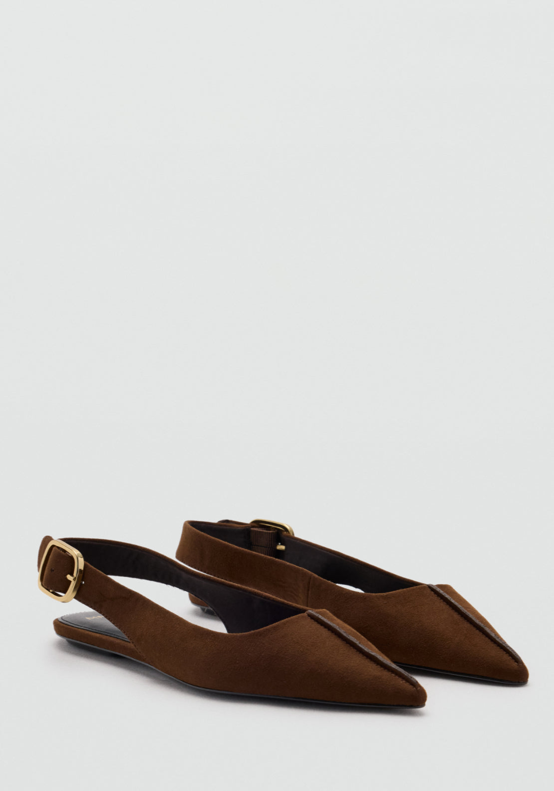 Pointed Toe Flat Shoes - Brown