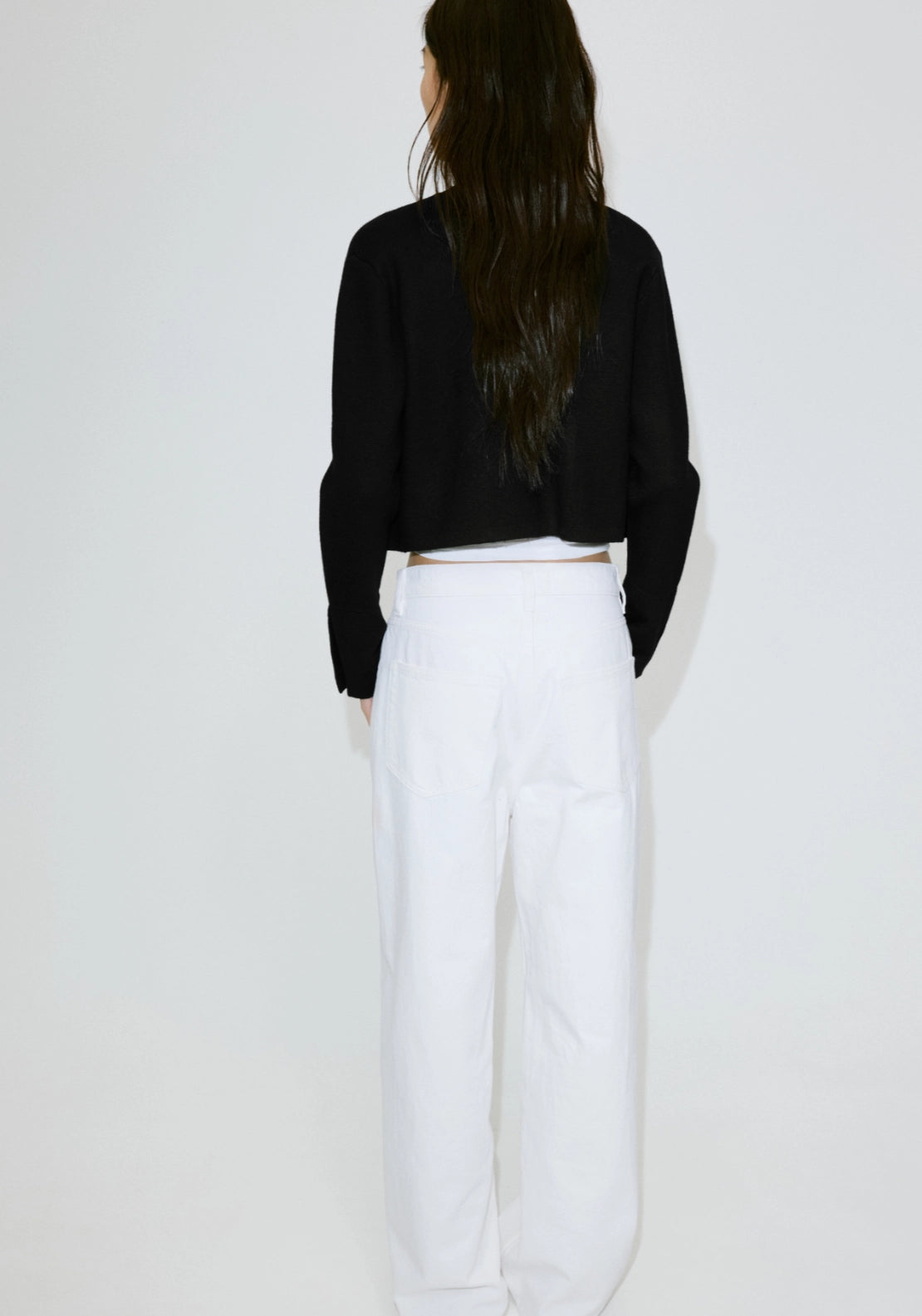 Fine Knit Buttoned Jacket - Black