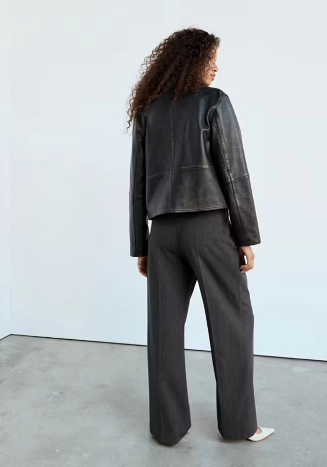 Straight Fit Pleated Trousers - Grey