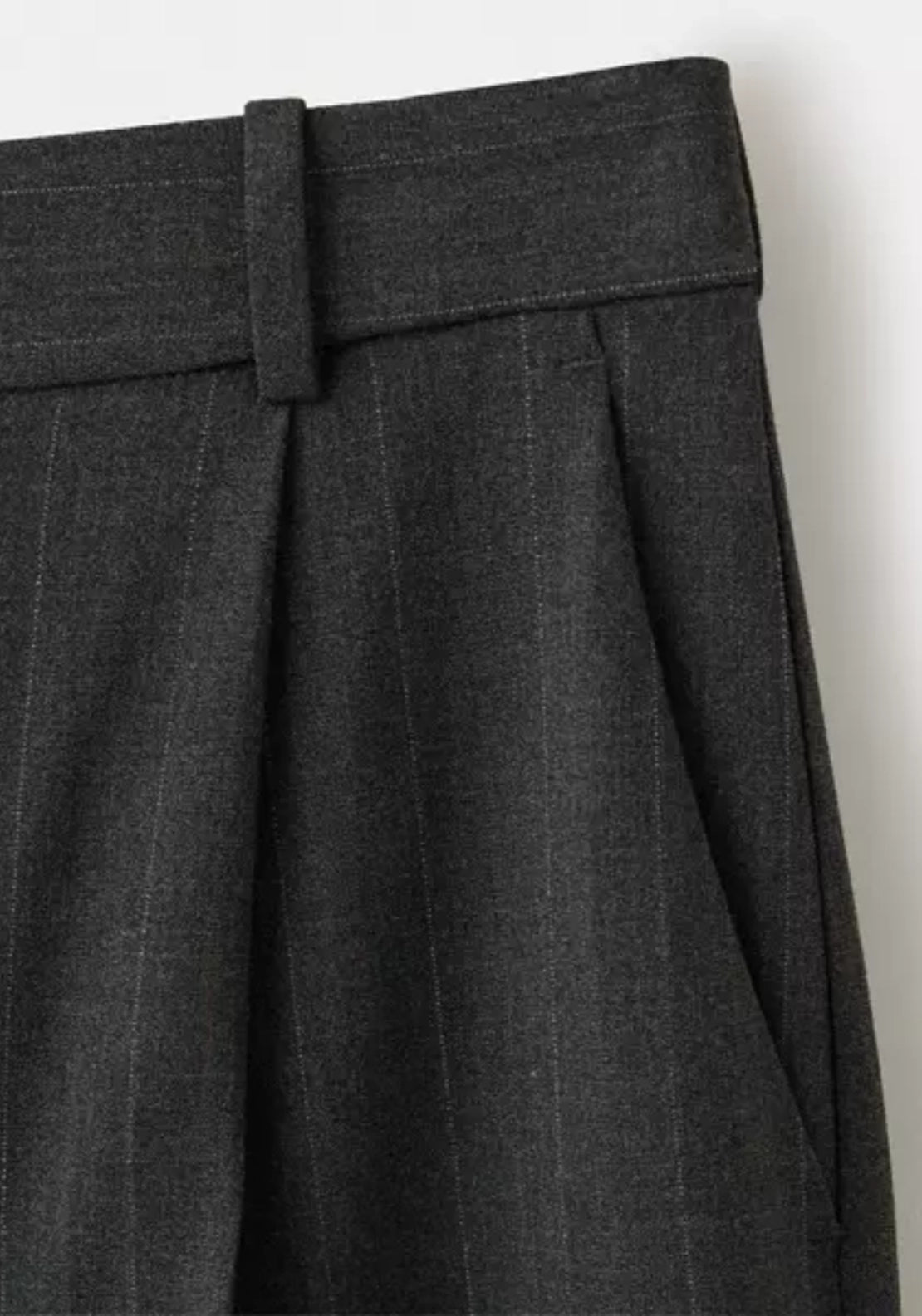 Straight Fit Pleated Trousers - Grey
