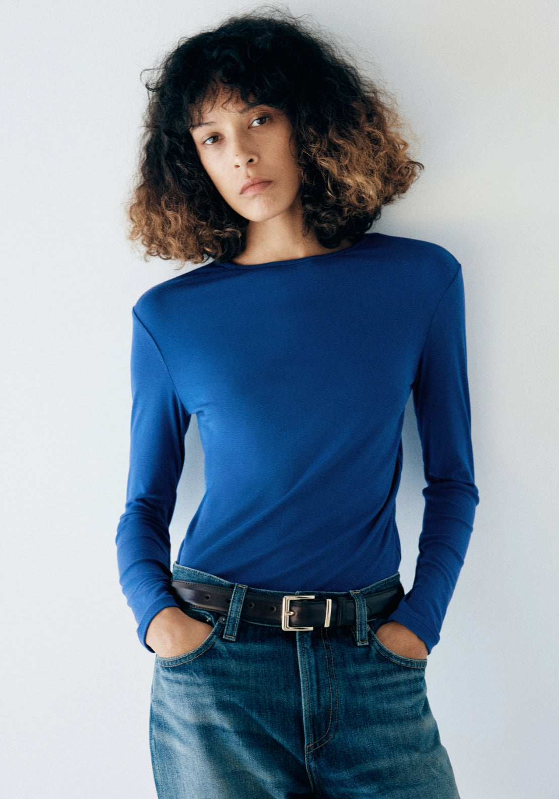 Long Sleeved Fitted T-Shirt - Blue