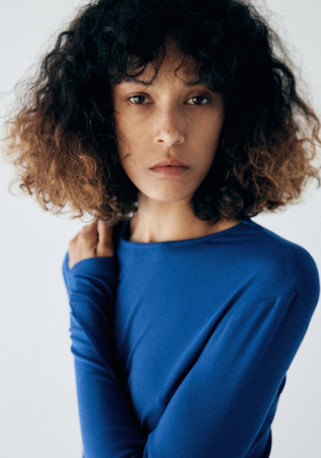 Long Sleeved Fitted T-Shirt - Blue