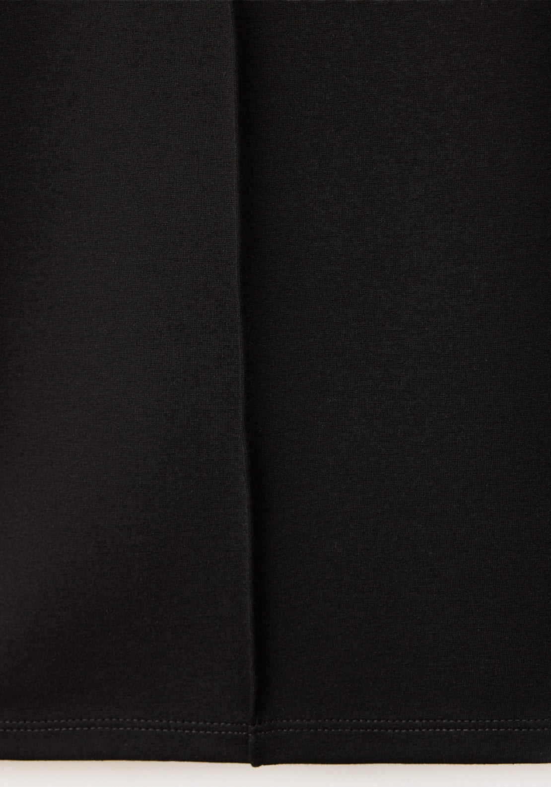 Straight Leg Leggings With Seams - Black