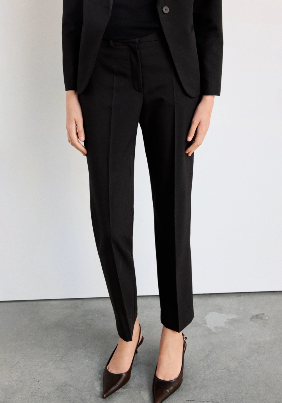 Straight Leg Suit Trousers - Black
