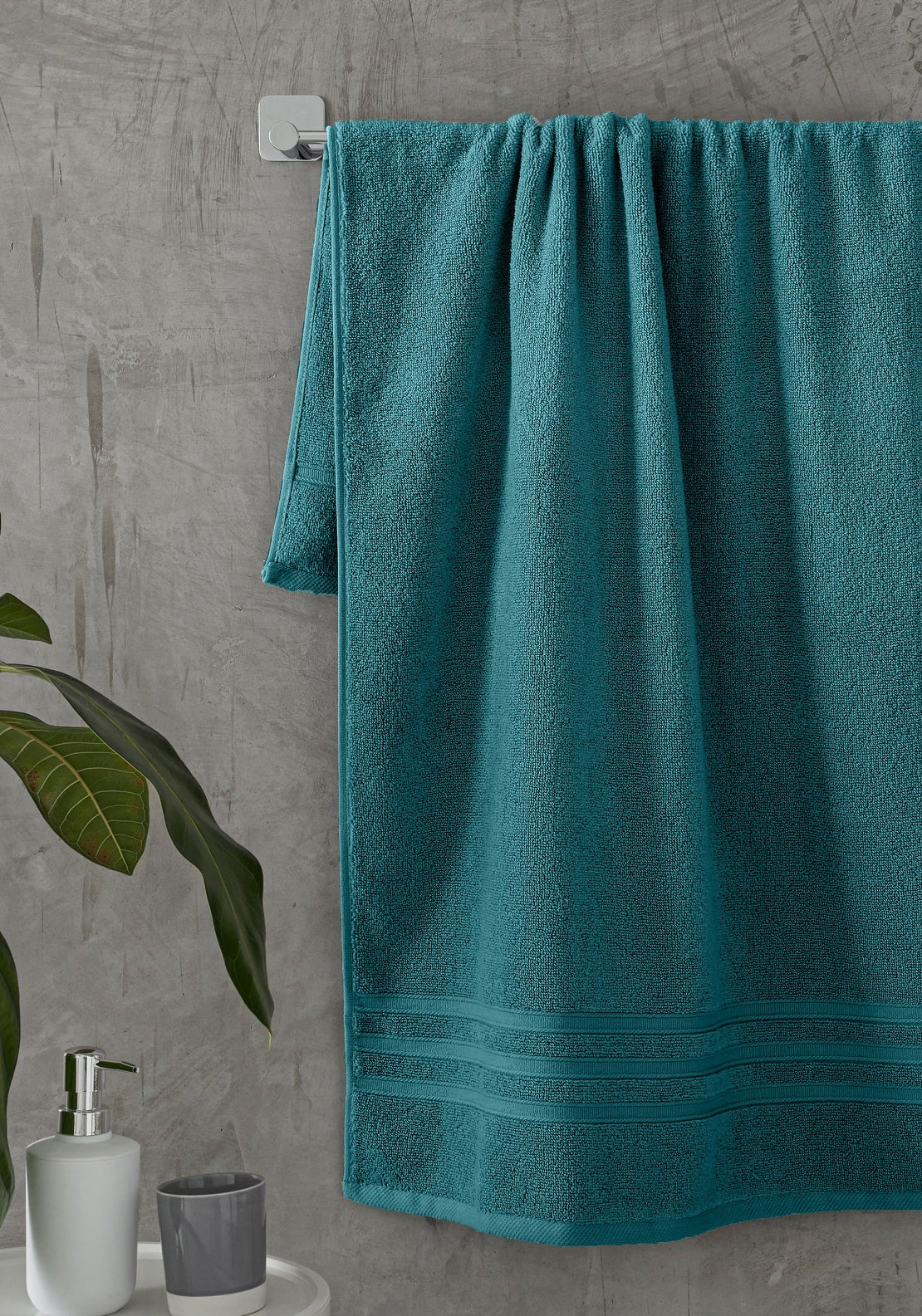Catherine Lansfield 100% Cotton Zero Twist Towel Soft &amp; Absorbent - 450gsm 3 Shaws Department Stores
