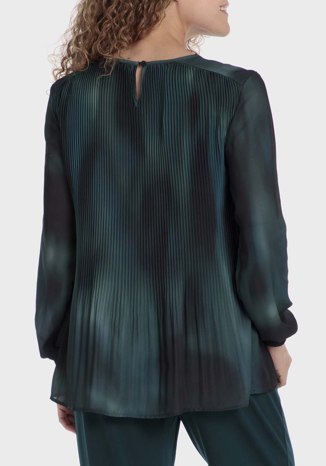 Punt Roma Pleated Loose Fitting Blouse - Green 2 Shaws Department Stores