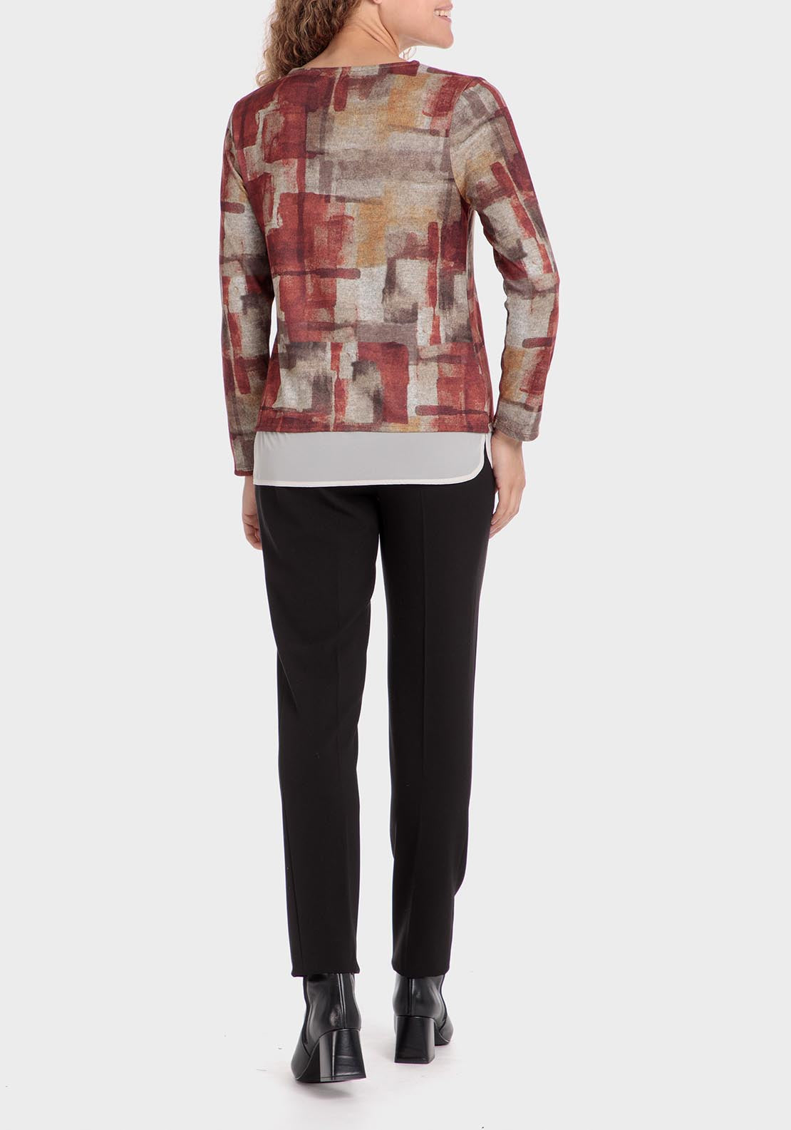 Punt Roma T-shirt with necklace - Garnet 3 Shaws Department Stores