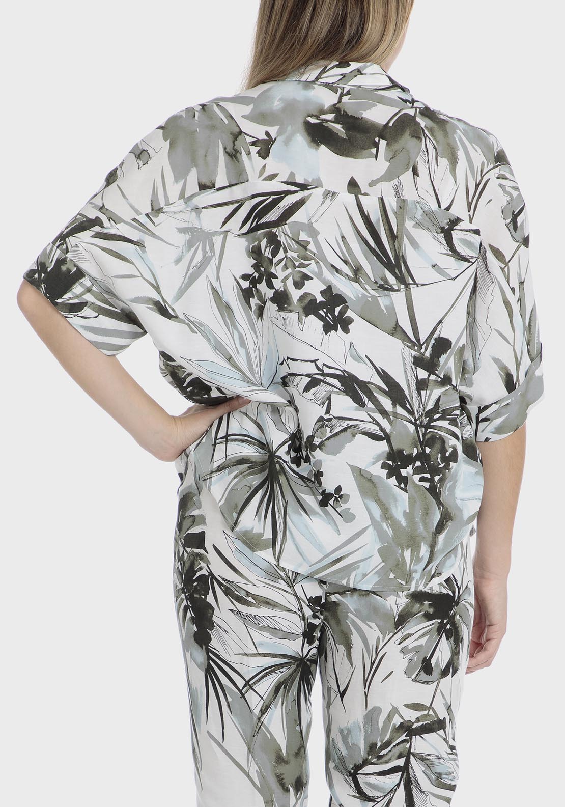 Punt Roma Printed linen shirt - Green 5 Shaws Department Stores