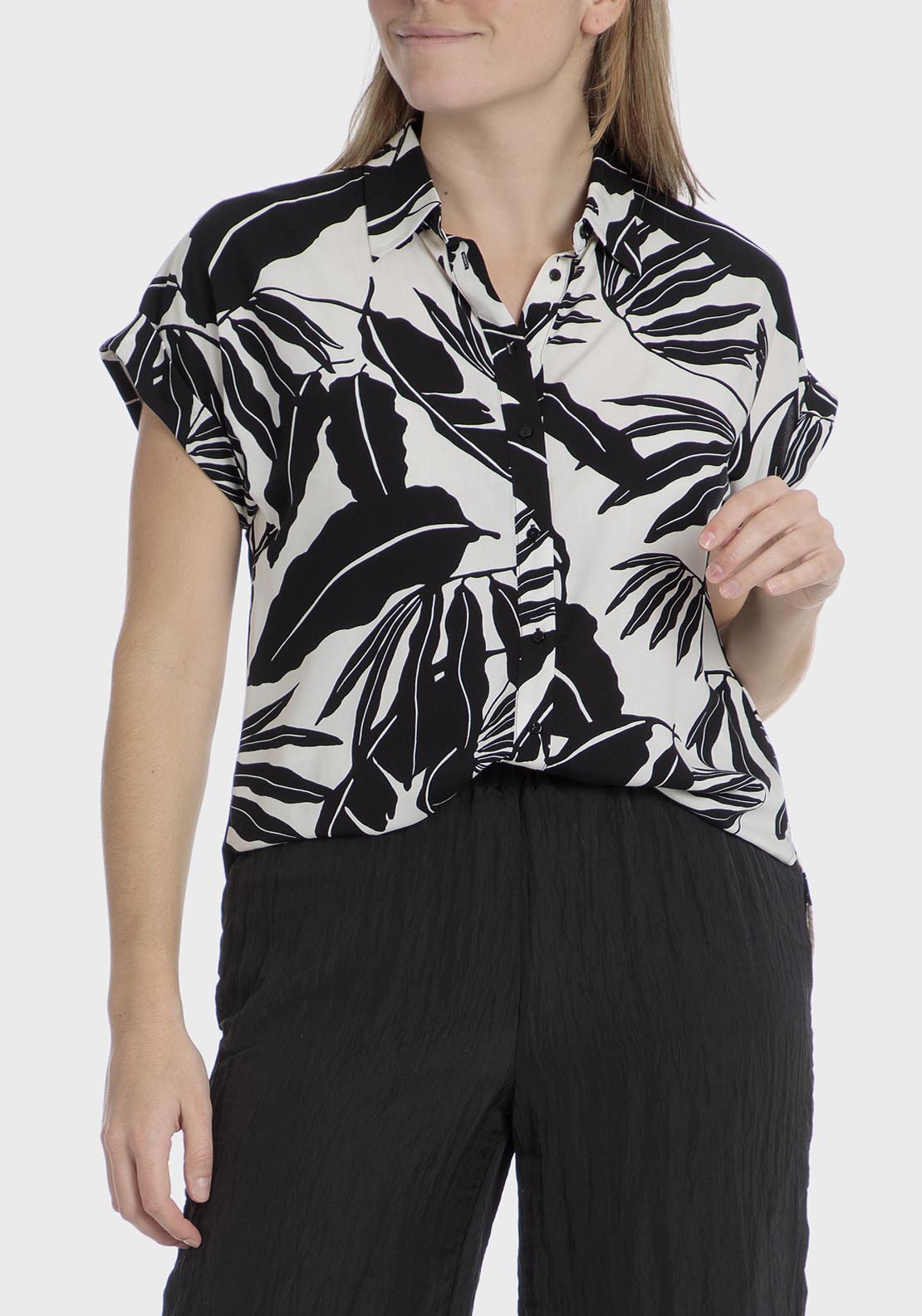 Punt Roma Leaf Printed Shirt - Black 4 Shaws Department Stores