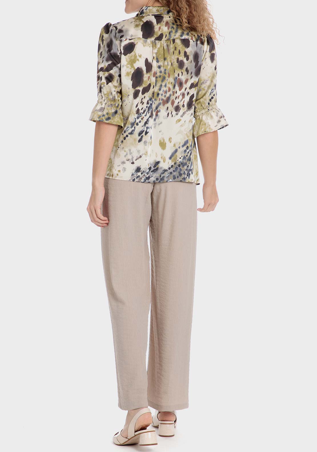 Punt Roma Animal print shirt - White / Green 4 Shaws Department Stores