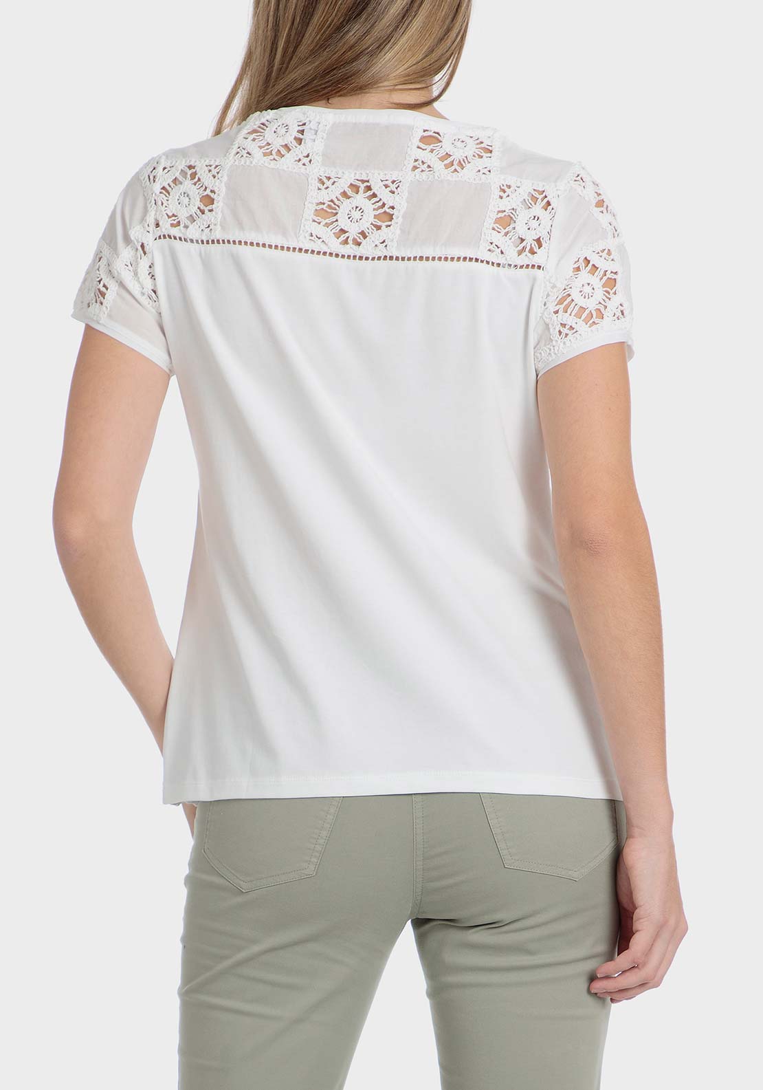 Punt Roma White loose fitting blouse - White 2 Shaws Department Stores