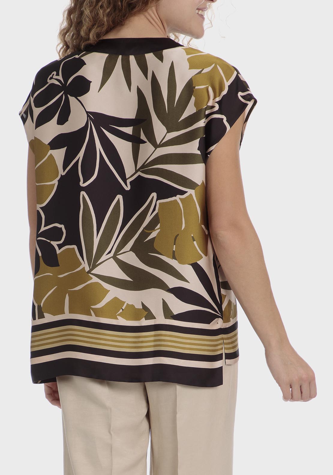 Punt Roma Printed Blouse - Sand 2 Shaws Department Stores