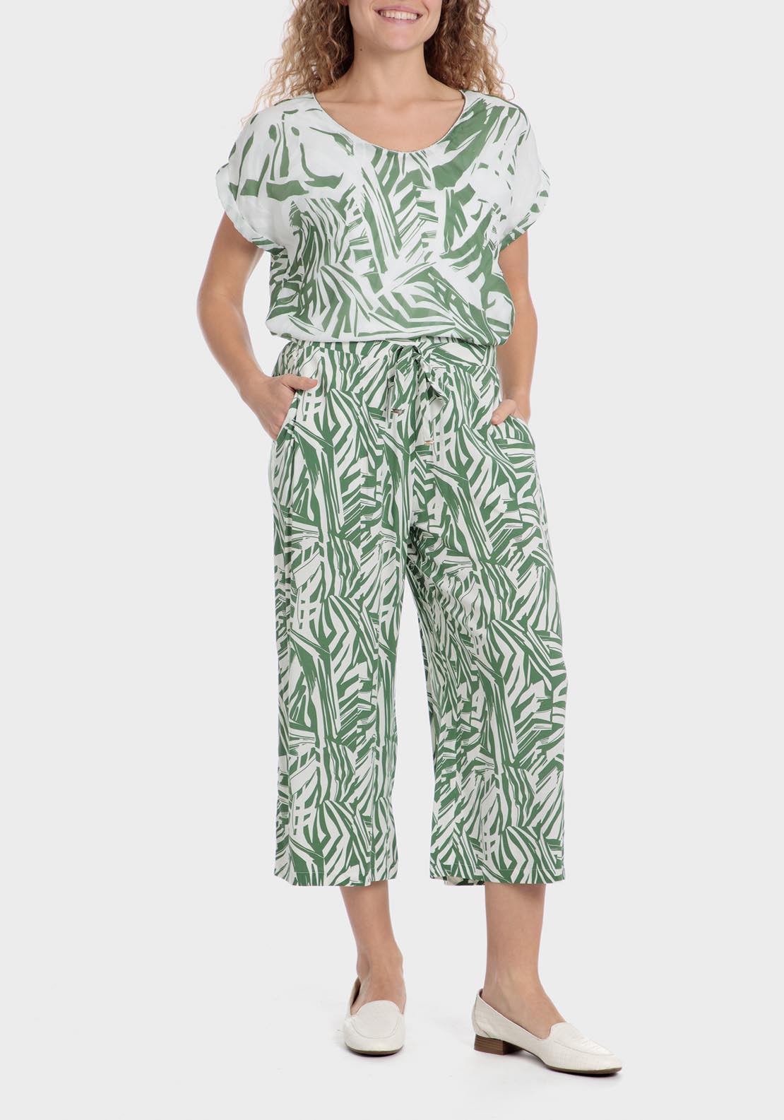 Punt Roma Printed Loose Fitting Blouse - Green 3 Shaws Department Stores