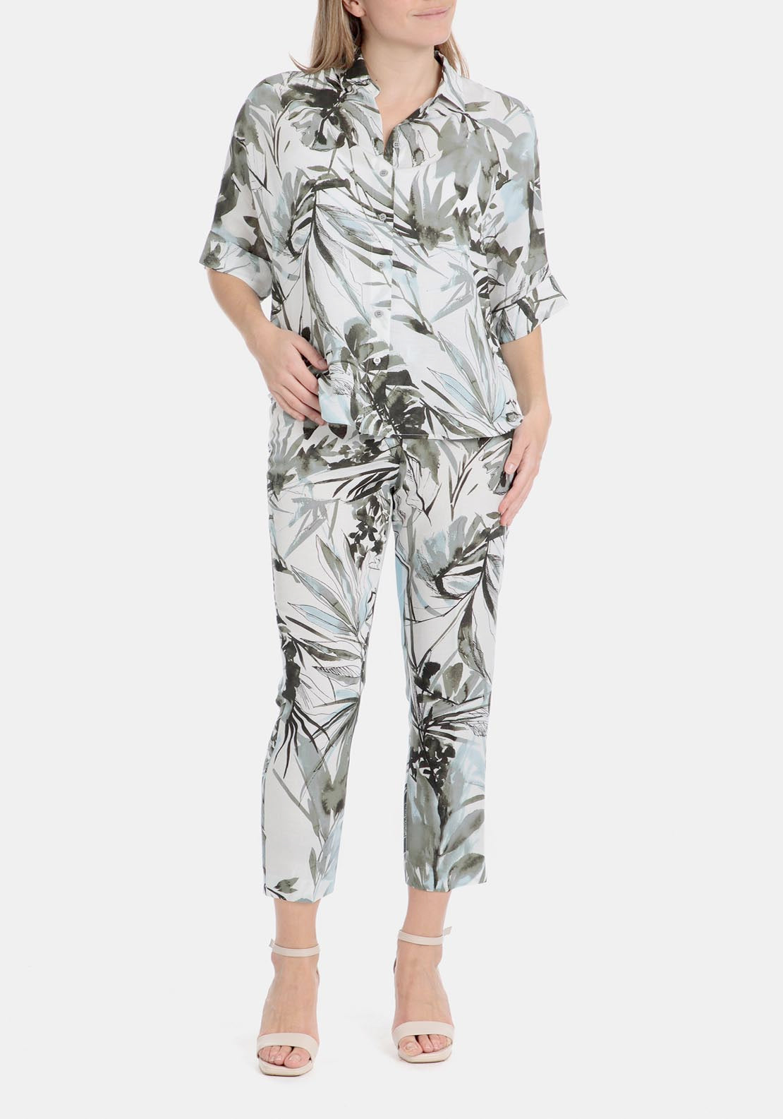 Punt Roma Printed Linen Trousers - Green 3 Shaws Department Stores