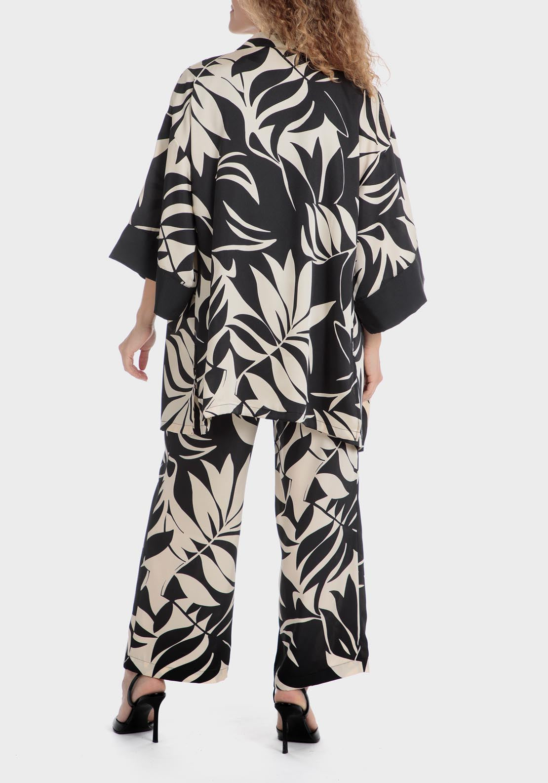 Punt Roma Printed Overshirt - Black 2 Shaws Department Stores