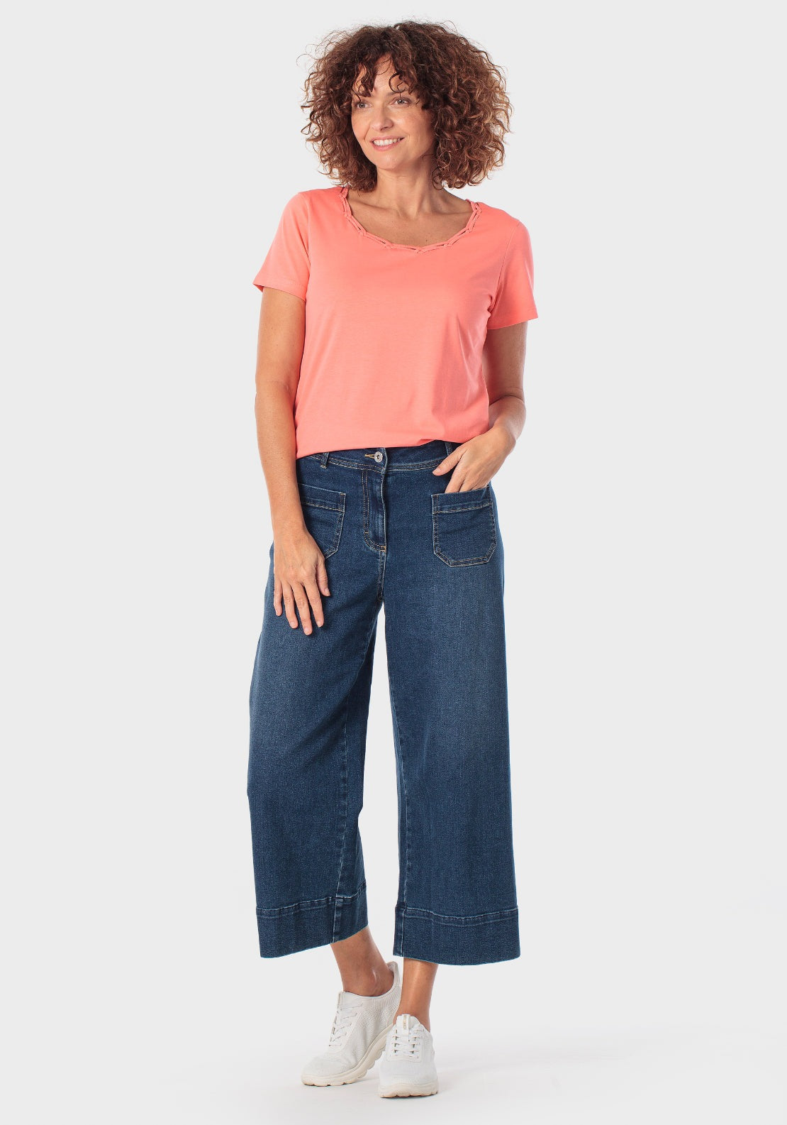 Gemstone Neck T-Shirt - Orange