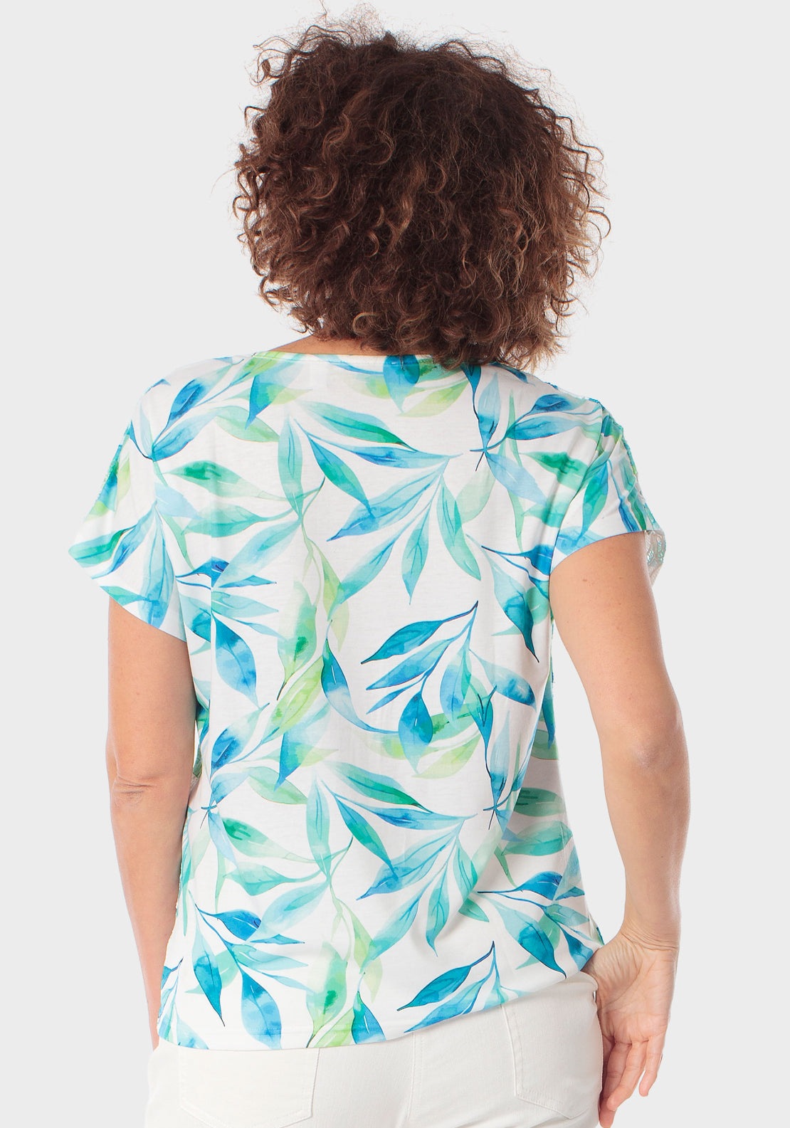Printed Round Neck Crochet T-Shirt - Green