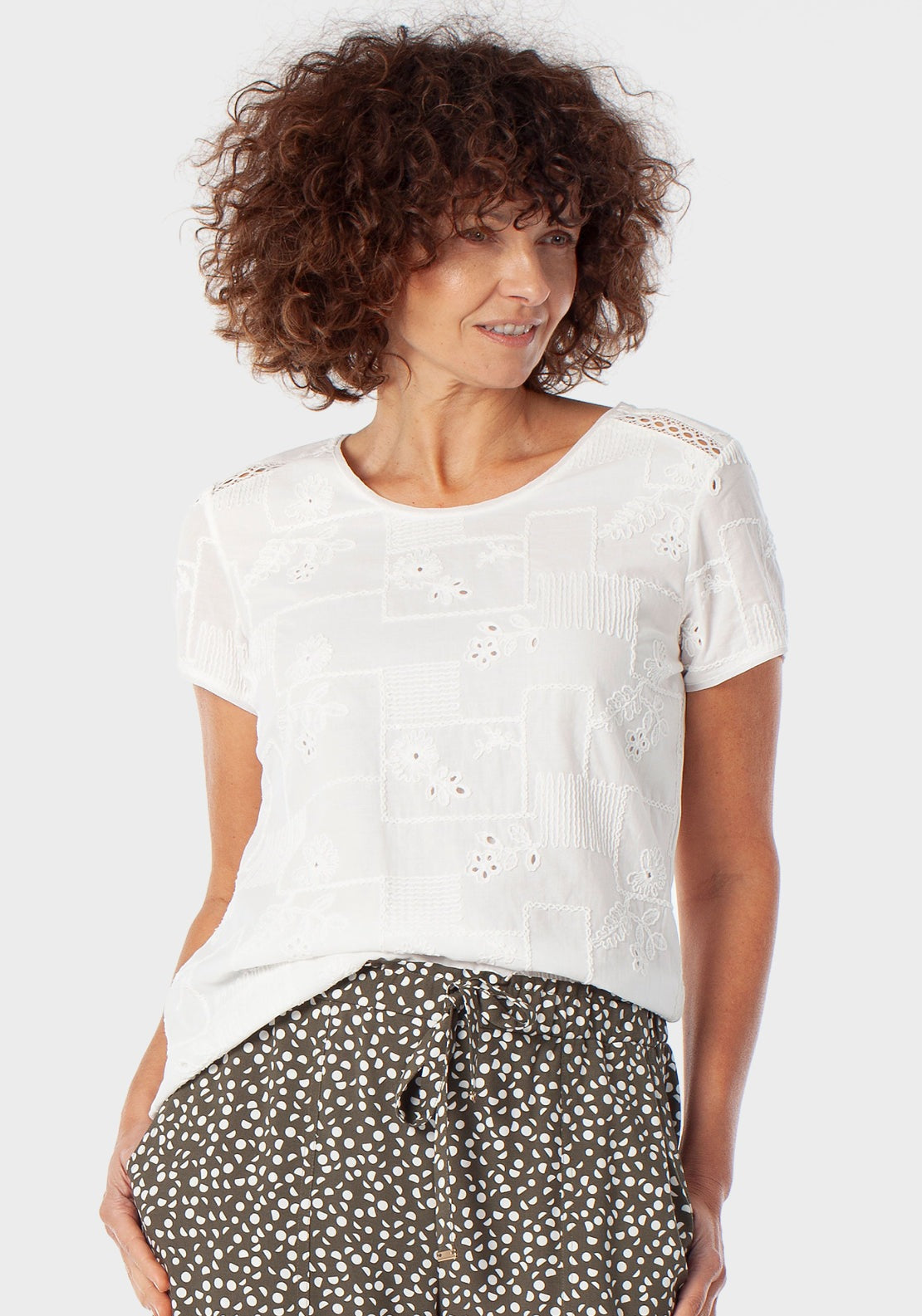 Embroidered Round Neck T-Shirt - White