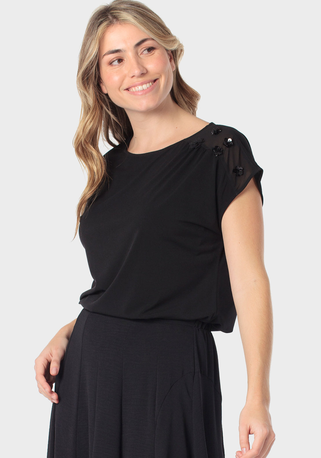 Shoulder Embellished T-Shirt - Black